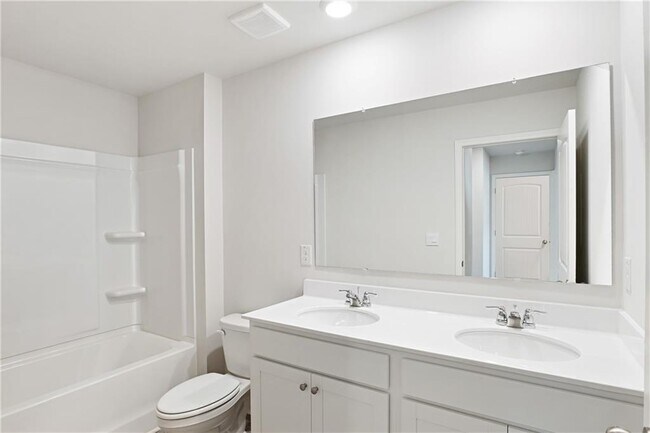 Building Photo - 70 Robinson Ridge