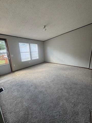 Building Photo - 153 Oak St