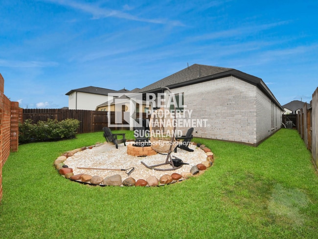 Building Photo - 4219 Colony Ln