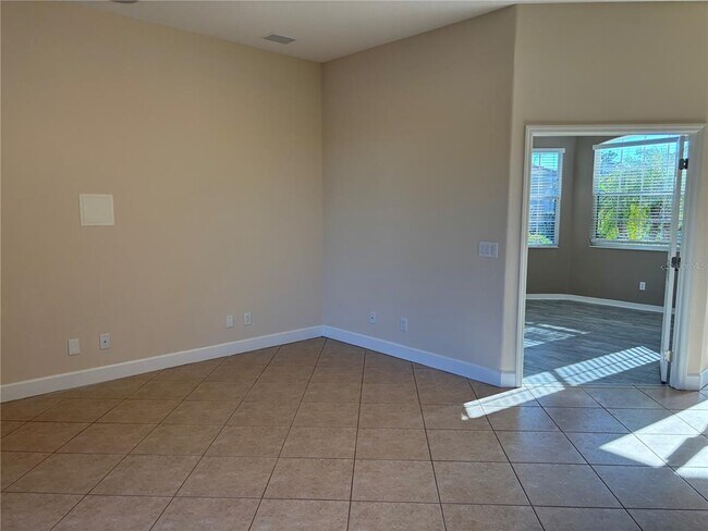 Building Photo - 11375 Dancing River Dr