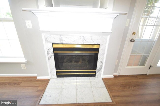 Building Photo - 25492 Freda Ln
