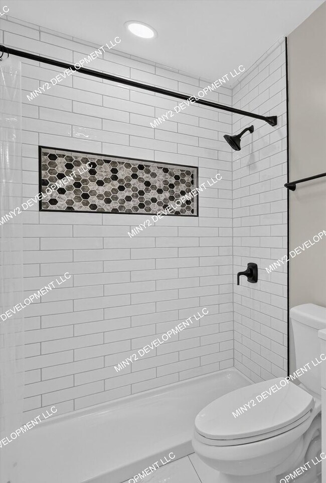 Building Photo - 16836 Rutherford St