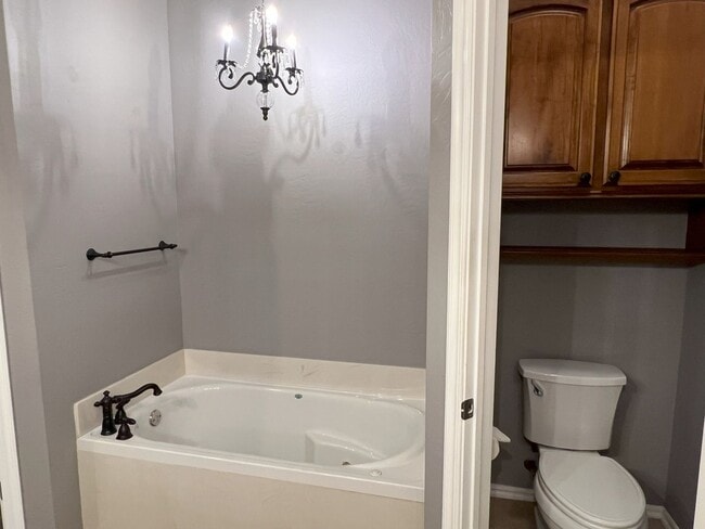 Building Photo - (3) Bed/(2) Bath + Study and Safe Room in ...
