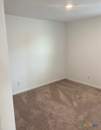 Building Photo - 761 Greenway Trl