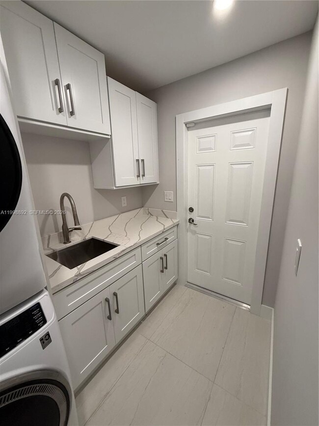 Building Photo - 8772 SW 143rd St