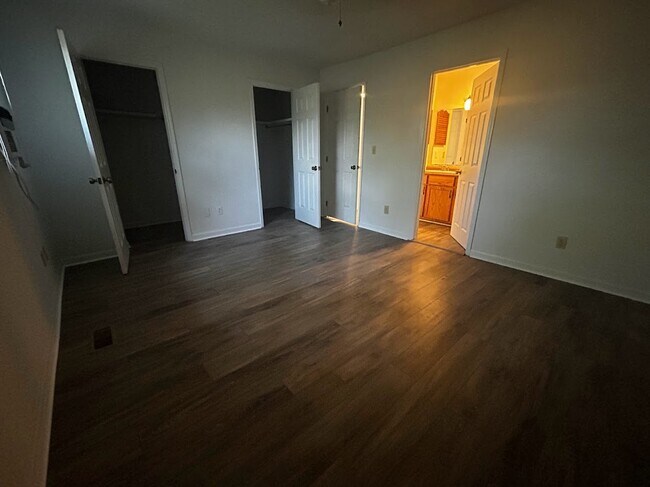 Building Photo - 2729 Blair stone Ln