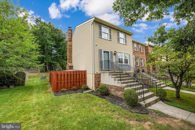 Primary Photo - 5326 Larochelle Ct