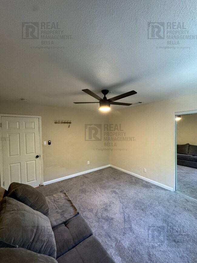 Building Photo - Charming, Updated, and Move-In Ready — A L...