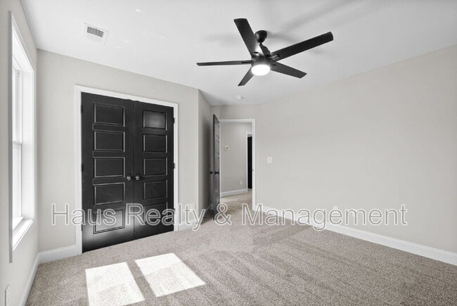 Building Photo - 248 Bluebell Dr