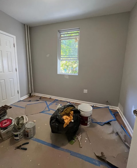 Building Photo - 4465 Park Ave