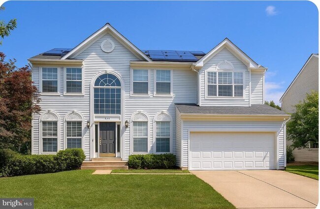 Primary Photo - 221 E Skyline Dr