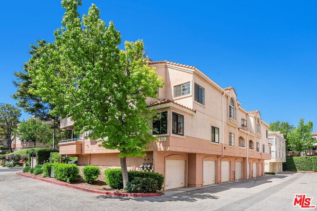 Building Photo - 18129 Erik Ct