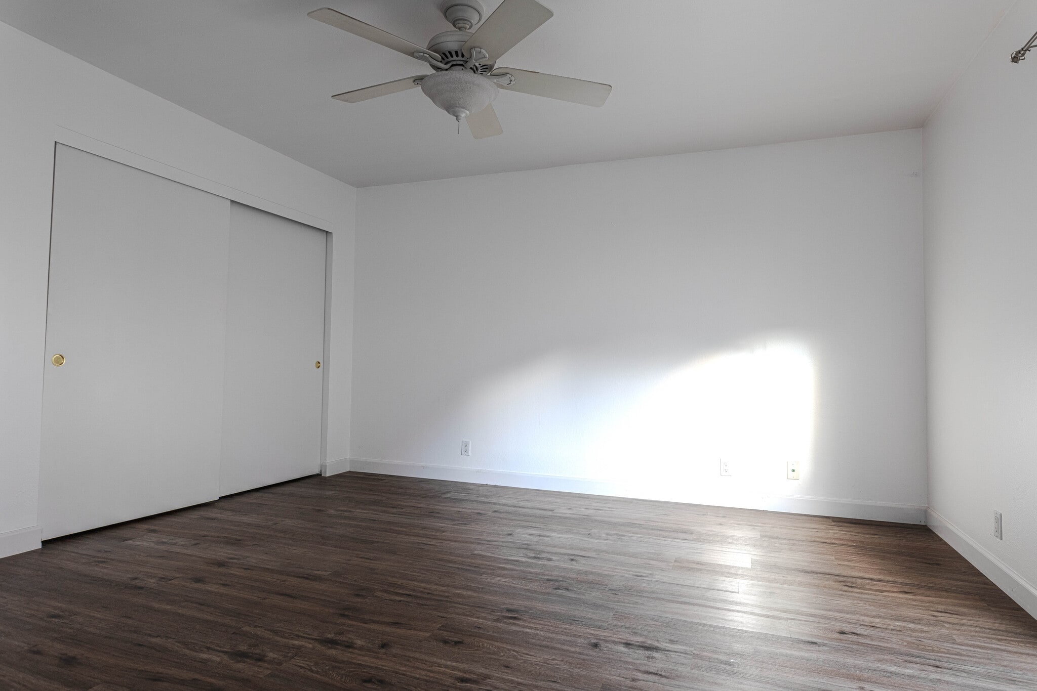 Building Photo - 4928 Narragansett Ave