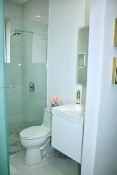 Building Photo - 16056 SW 66th Terrace