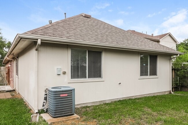 Building Photo - 20734 Baron Bend Ln