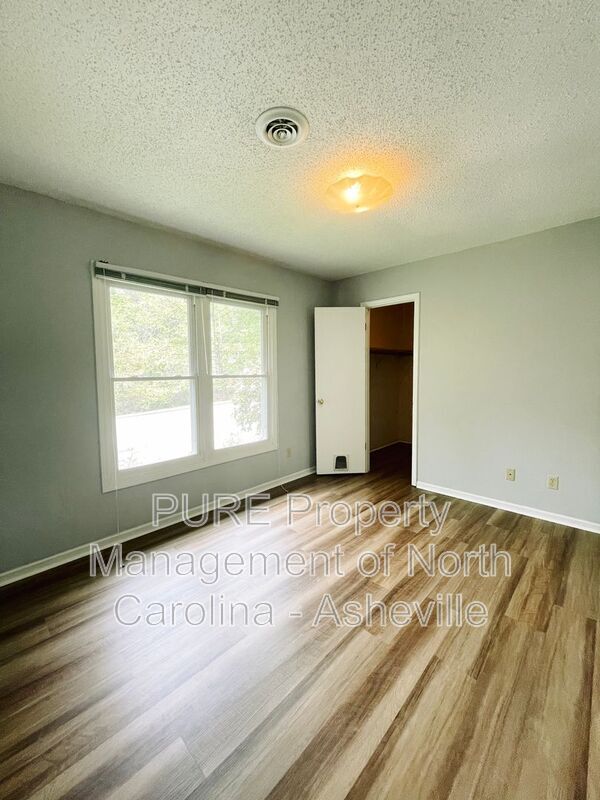 Building Photo - 38 Morning Glory Dr