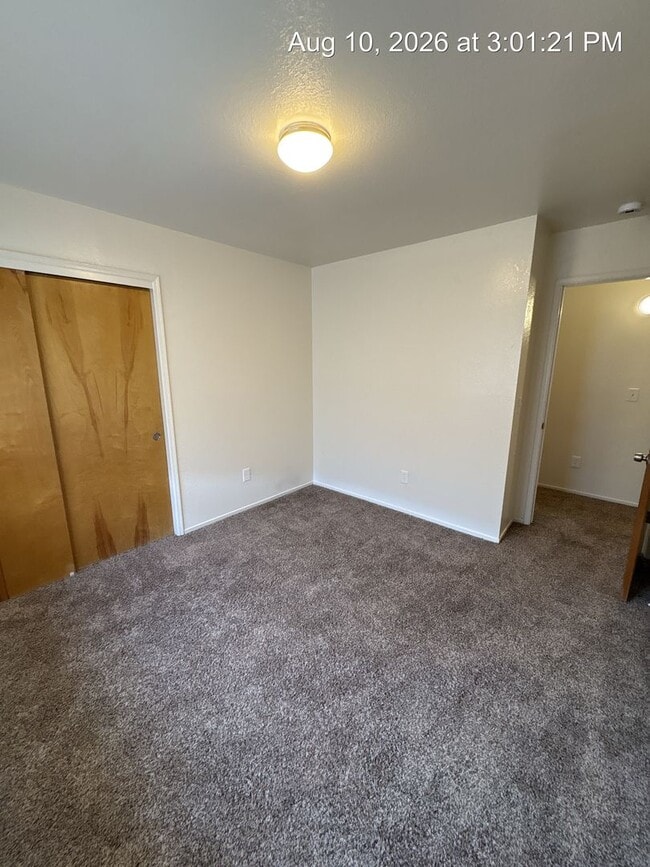 Building Photo - 975 N Lynora St