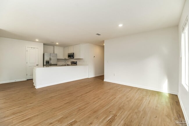 Building Photo - 4719 Eagles Rdg Rd