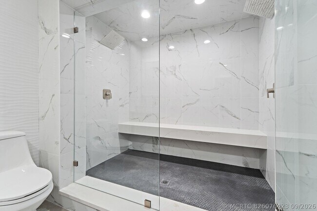 Building Photo - 624 Southwind Cir