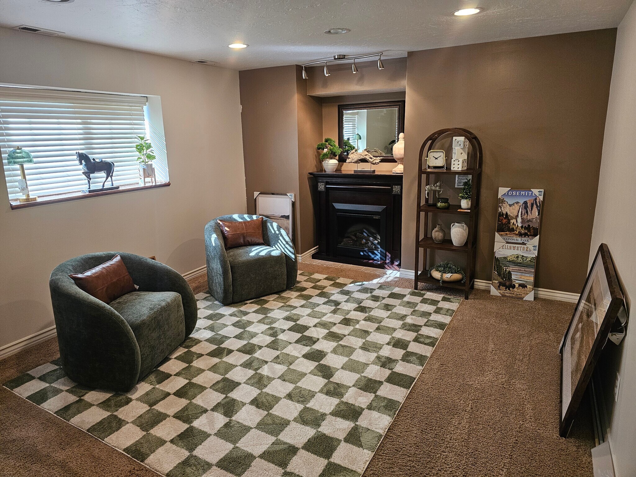 Building Photo - 11713 S Eagle Ridge Dr