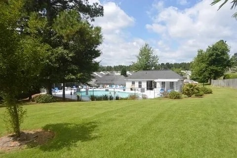 Building Photo - 241 Bainbridge Dr