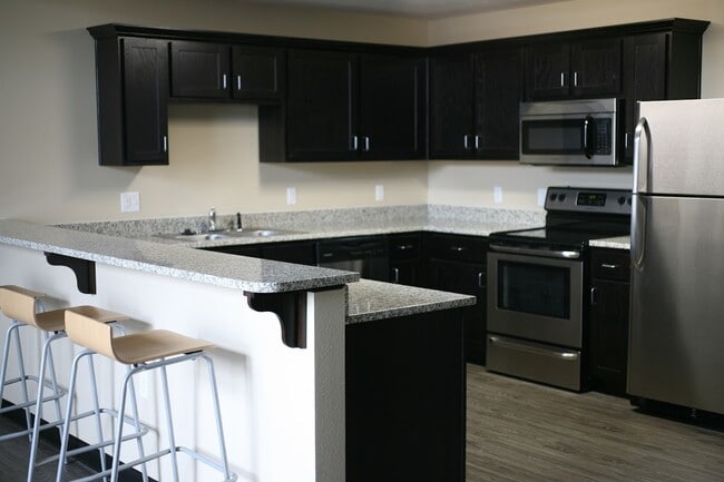 Building Photo - The Bay