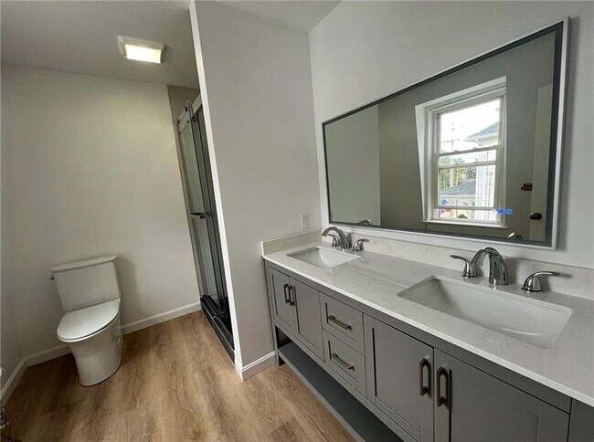 Building Photo - 9 Turner Ave