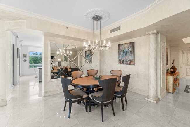 Building Photo - 3740 S Ocean Blvd