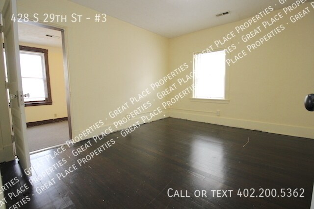 Building Photo - 428 S 29th St