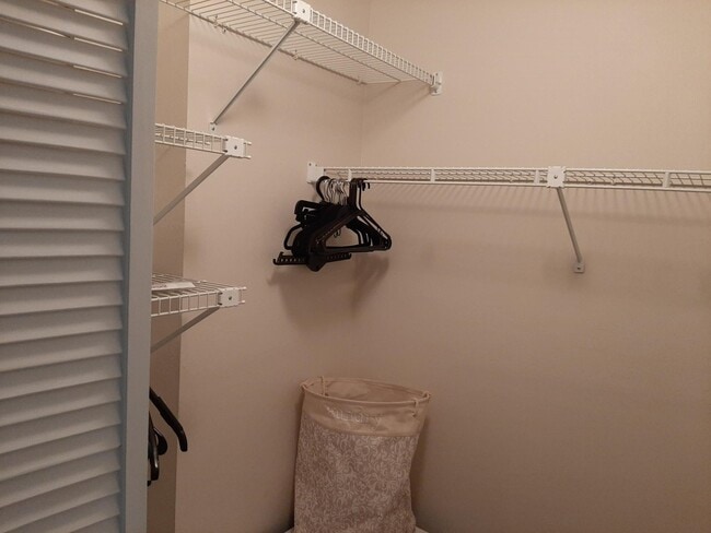 Building Photo - 12170 Kelly Sands Way