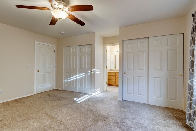 Building Photo - 3 bed 2.5 bath Home in Cherry Hill