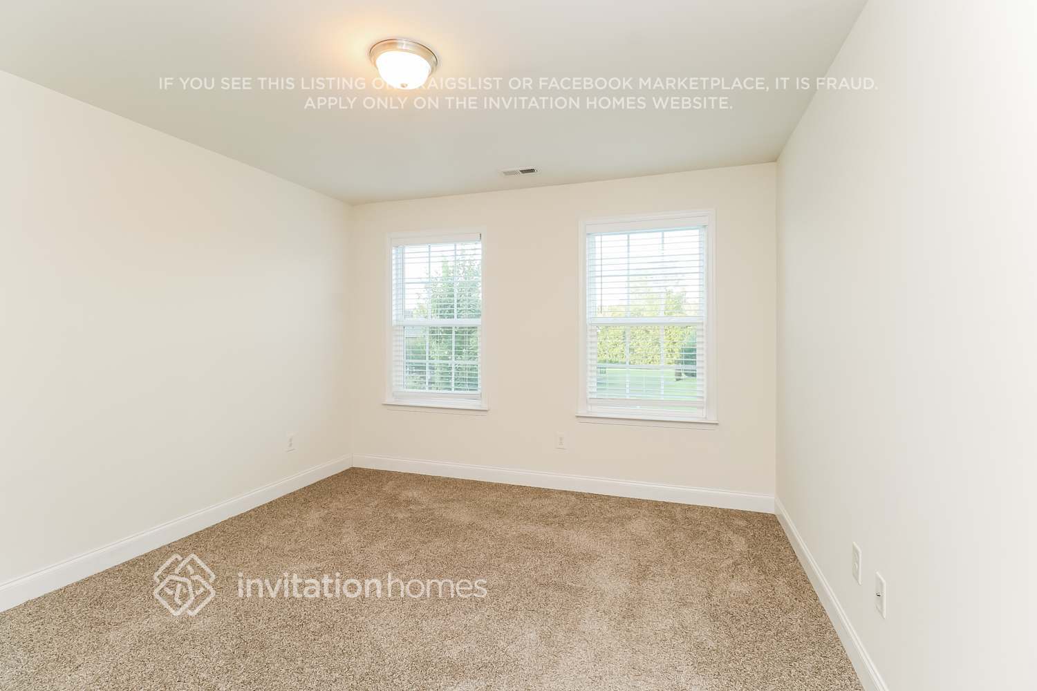 Building Photo - 11350 Cedarvale Farm Pkwy