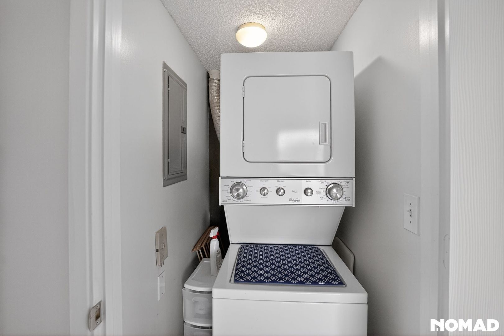 Building Photo - 1885 Florida Club Dr