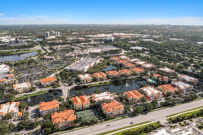 Building Photo - 11012 Legacy Dr