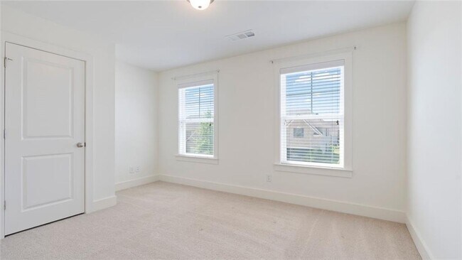 Building Photo - 1107 Halletts Peak Pl