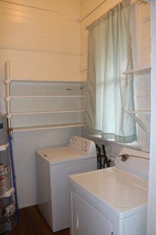 Building Photo - 14th &amp; B