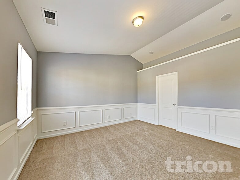 Building Photo - 8223 Belmont Stables Dr