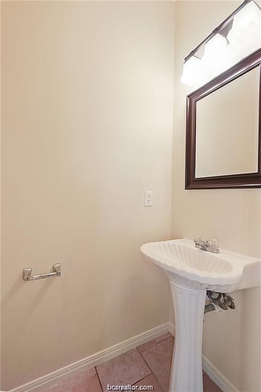 Building Photo - 4709 Shoal Creek Dr