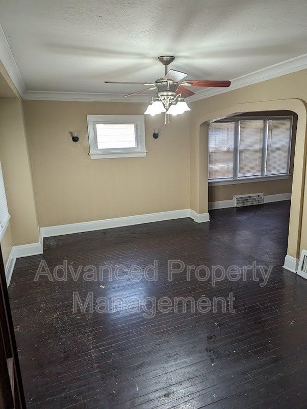 Building Photo - 3941 N 24th Pl