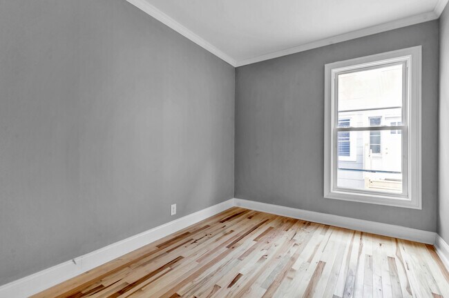 Building Photo - 76 Garner Ave