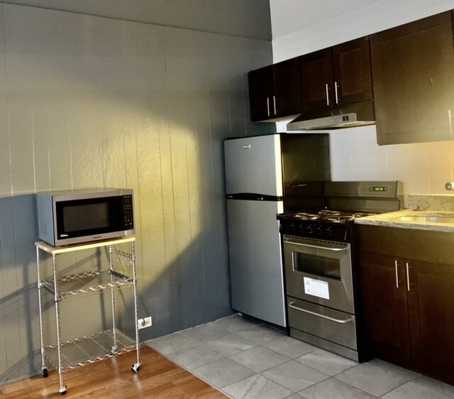 Building Photo - 62 Boylston St