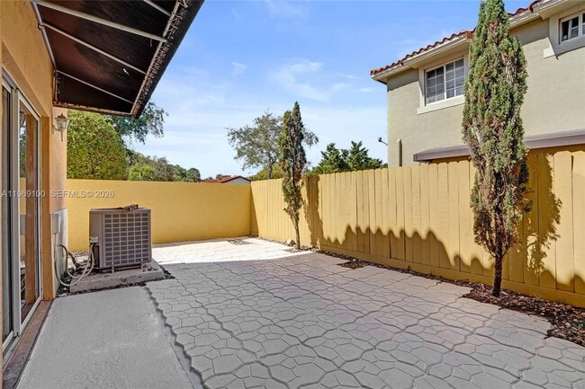 Building Photo - 7783 SW 94th Ln