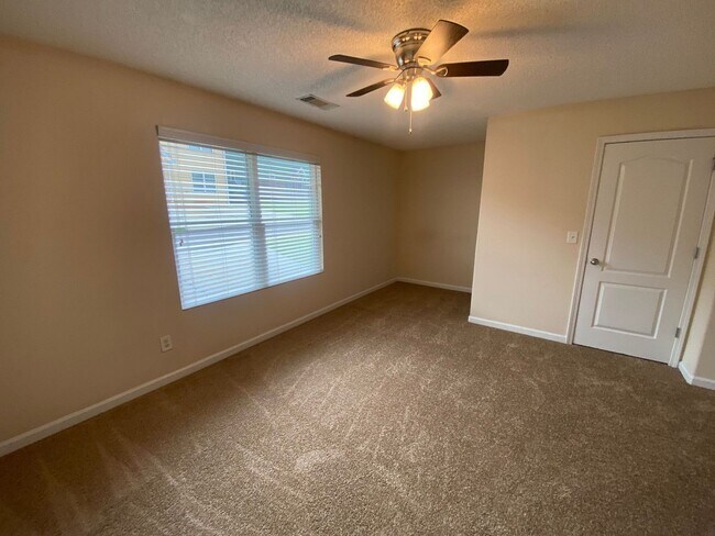 Building Photo - BRIDGEWATER HOME! PRE-LEASING FOR JUNE 20TH!
