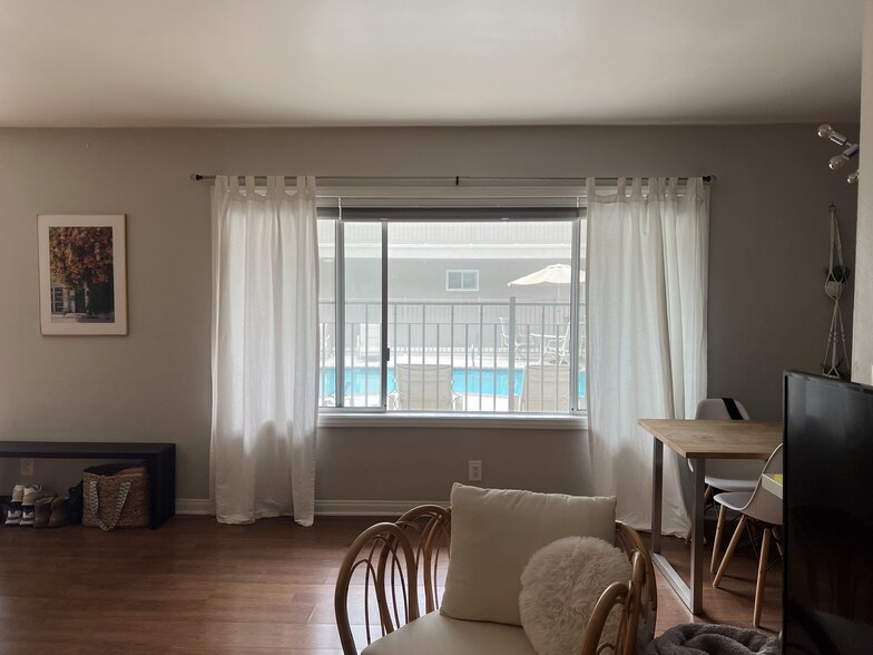 Building Photo - 2002 4th St