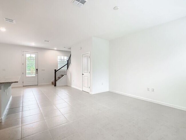 Building Photo - Brand New Luxury Town House in Island Village a Celebration, FL maintenance free community.