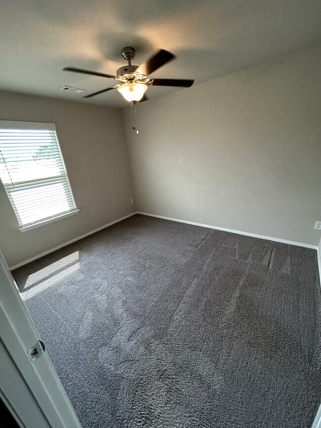 Bedroom 1 - 7006 SW Chalkstone Rd