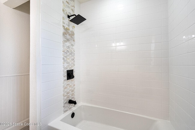 Building Photo - 320 Alabama Ave