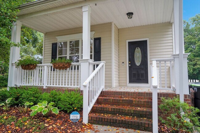 Building Photo - Charming 3BR House in Holly Springs