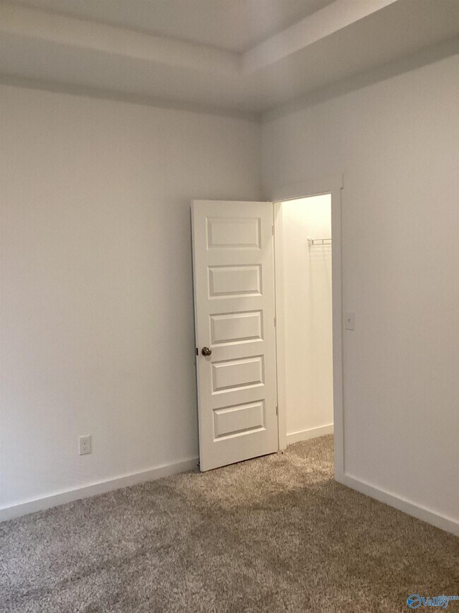 Building Photo - 3220 Spool Ln SW