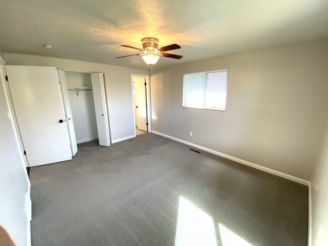 Building Photo - Great Home in Loveland